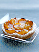 Apricot and almond tartlet