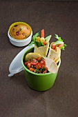 Bento-Box mit mexikanischen Tortillawraps