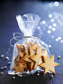 Star-shaped shortbread cookies
