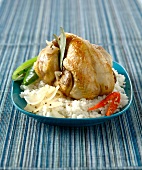 Roast chicken with onions and lime