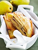 Foie gras and pear filo pastry pies
