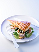Shrimps, morels and green asparagus with flaky pastry