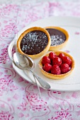 Chocolate and raspberry tartlets