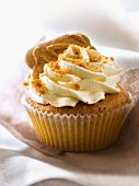 Spéculos and apricot cupcake