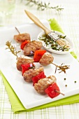 Turkey,red pepper and rosemary brochettes