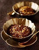 Chocolate mousse with brittle