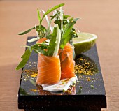 Smoked salmon and rocket lettuce rolls