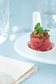 Tuna tartare with caramelized pecans
