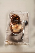 Chocolate-vanilla ice cream with groundnuts