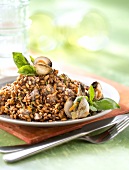 Spelt and cockle salad