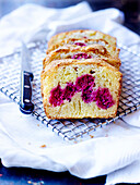 Amandine-raspberry cake