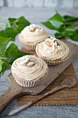 Almond and coconut cupcakes