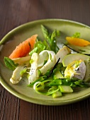 Vanilla-flavored mixed vegetables and fruit, cream cheese quenelle