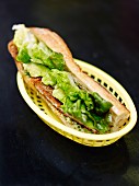 Sandwich mit paniertem Kalbsschnitzel Mailänder Art