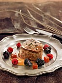 Tournedos with quince sauce and wild fruit