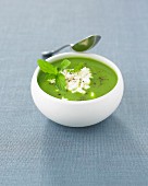 Pea soup with Faisselle and mint