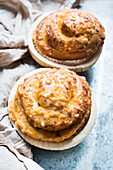 Snail bread with cheese