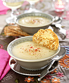 Cram of parsnip soup and a sesame tuile