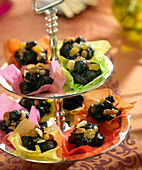 Dried fruit and chocolate crunchy bites