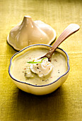 Gorgonzola and garlic cream with tarragon