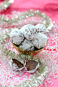 Champagne-Flavored Chocolate Truffles