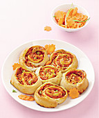 Tomato And Carrot Flower Pizza Rolls