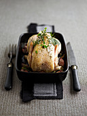 40-Knoblauchzehen-Huhn vor dem Kochen