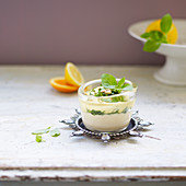Spicy chickpea puree with mint