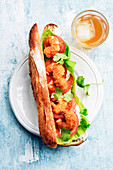 Po Boy sandwich with breaded prawns (USA)