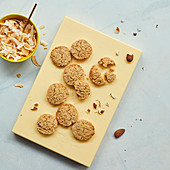 Shortbread with almonds