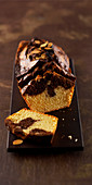 Chocolate marble cake