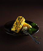 Corn on the cob with parsleyed butter
