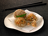 Prawn fritters with lotus roots (Asia)