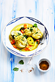 Seeteufel-Curry mit Kokosmilch und Gemüse