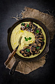 Creamy polenta with mushrooms and truffle oil
