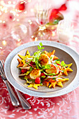 Jakobsmuschelsalat mit exotischen Früchten (Weihnachten)