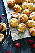 Raspberry cream puffs