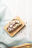 Cream cheese,red onion and blue cheese spring toast appetizer