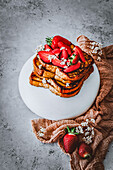 French Toast mit Erdbeeren