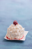 Raspberry meringue ice cream