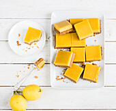 Cheesecake lemon slices