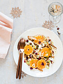Putensalat mit Clementinen und Haselnüssen (Weihnachten)