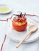Gefüllte Tomate mit Couscous
