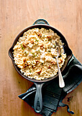Risotto with nuts and camembert