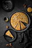 Polenta cake with almonds