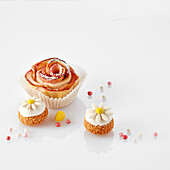 Apple roses and small daisy decorated choux