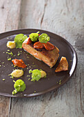 Foie gras roasted with urchins