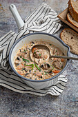 Blanquette of veal sweetbreads with two rices and tarragon
