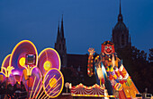 Oktoberfest und Paulskirche München, Bayern, Deutschland