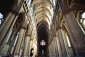 Innenansicht der Kathedrale von Reims, Champagne, Frankreich